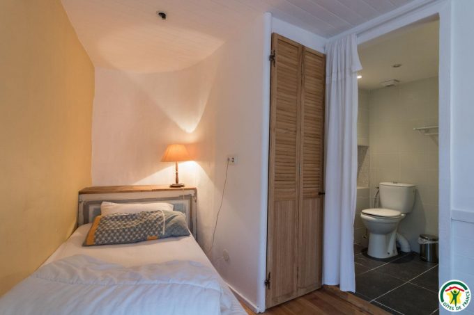 31G401200-52f303f70b54462995f625eda3502054