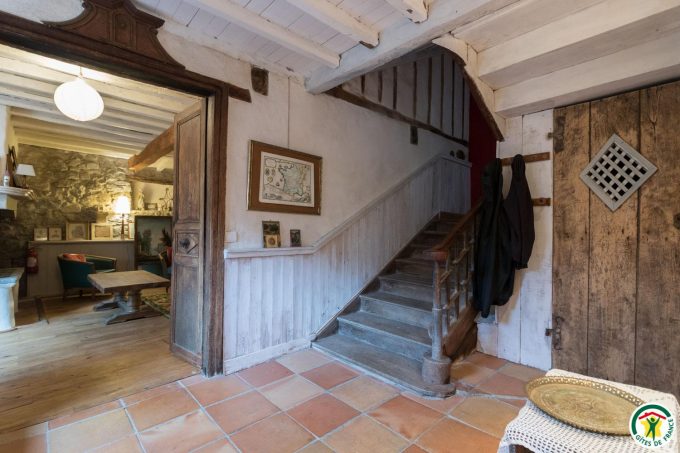 31G401200-659ebdc0c6154c53992606821210e596