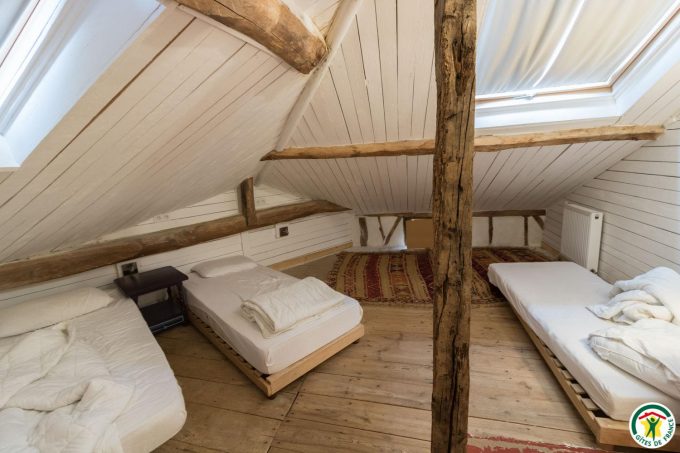 31G401200-e8616853e8df4c419761767877ef40b3