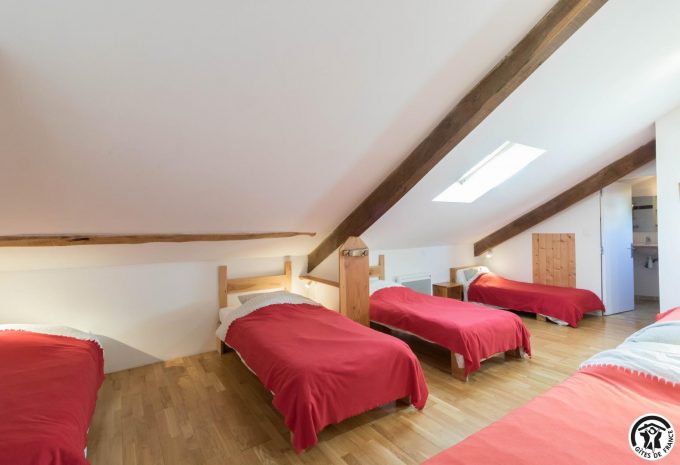 31G401244-930318b0c21148d0aca4ac5f1392fc5e