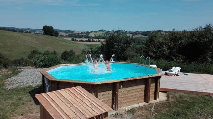 31G401244-b973db5ad18a4d4fa29896714be8c8ef