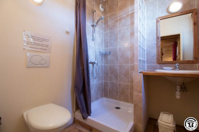 31G401244-dec40ae286a447afbdb631162fac0529