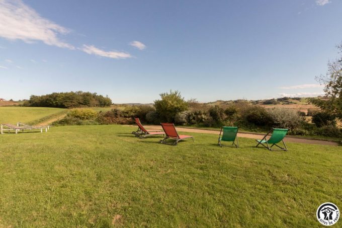 31G401244-e644bb57e36441b092cf6aa0efa0a64c