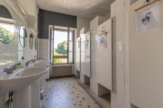 31G401468-540a646f3278422e88a350670b5887c1