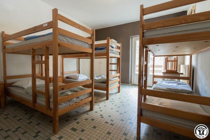 31G401468-615c1fbf555e4bc0b3a25cdc97795a86