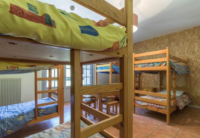 31G401468-6569d2bd2fe74edca7542f21bb2d8571