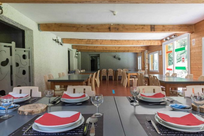 31G401468-727f6e70251e49b3bafd69afff72a34a