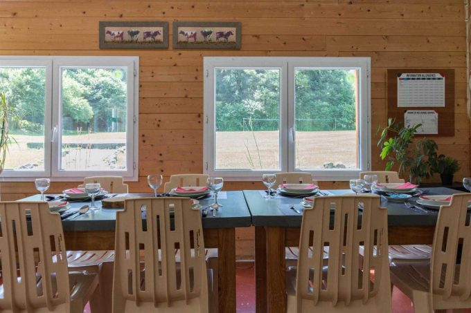 31G401468-ec15e88ecf624e2dba7220dc274520bc