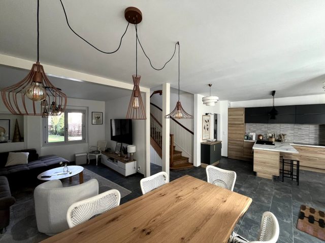 3c701410-171d-4de3-8712-65c7f9376f60