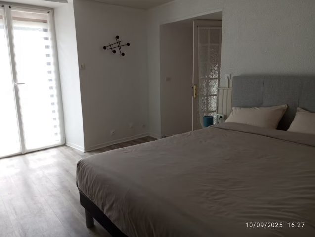 6940509b-fb49-47da-8c58-aa950dbf89fd