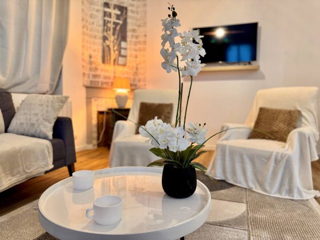 78e83996-4e1c-4801-992e-83cfb2b29bcb