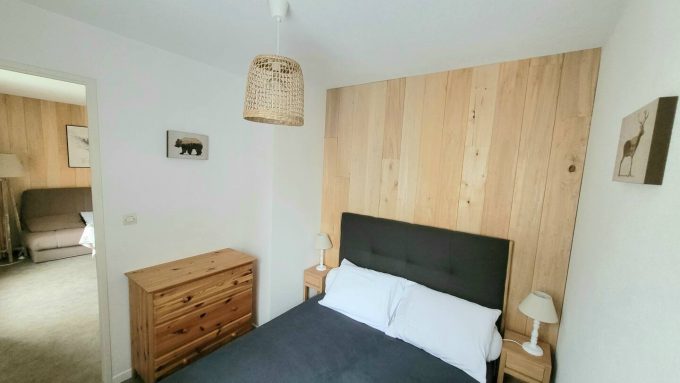 8bc1e057-1f4c-440d-8b19-59e71297b8f2