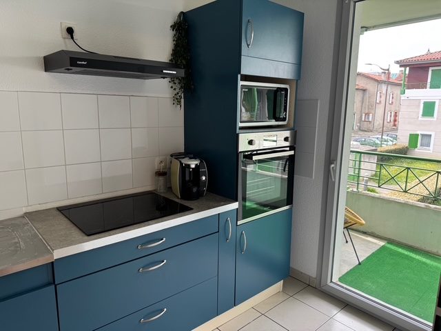 Appartement-avec-parking—La-cuisine–Montrejeau-Comminges-Pyrenees