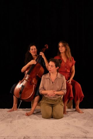 Au-creux-de-l-oreille