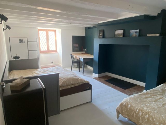 Chambre-chez-l-habitant—Aurignac-Comminges-Pyrenees