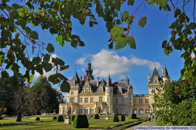 Chateau-Domaine-de-Valmirande–14-