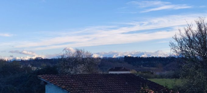 Chez-Mamine-Boulogne-sur-Gesse–Panorama-Comminges-Pyrenees