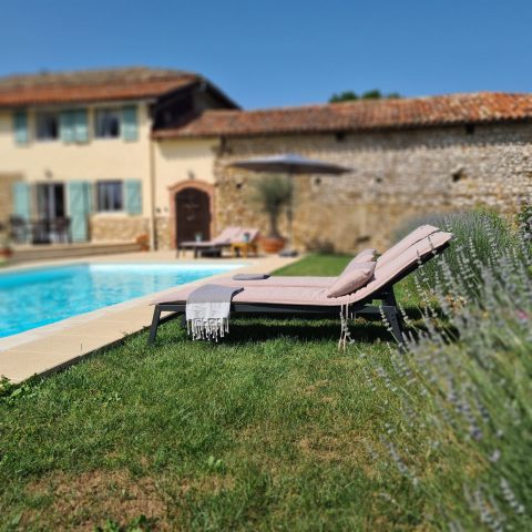 Domaine-de-l-Arpent—St-Loup-en-Comminges—Bord-de-piscine