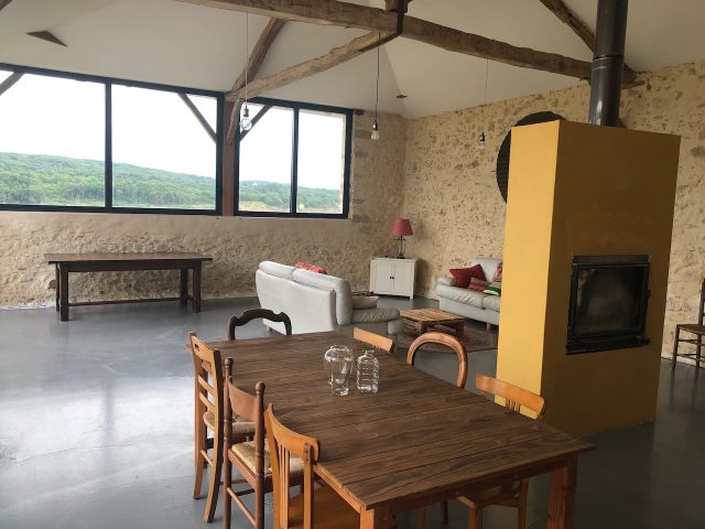 Gite-Le-Bercail-Piece-a-vivre–Benque-Comminges-Pyrenees