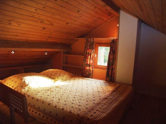 Gite-l-Ostal-La-Paguere-Chambre-Mezzanine–Mauvezin