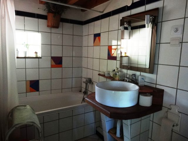 Gite-l-Ostal-La-Paguere-Salle-de-Bain–Mauvezin