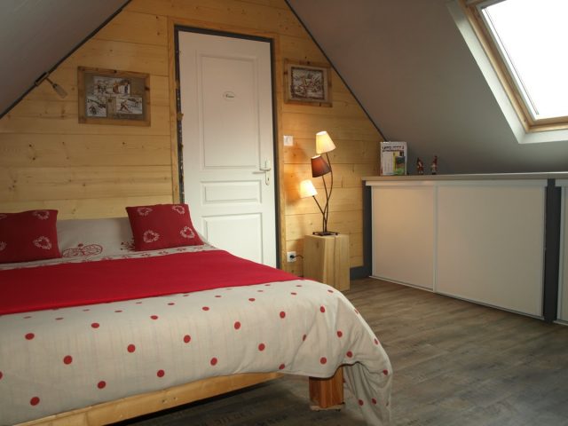 La-chambre–5–crop2