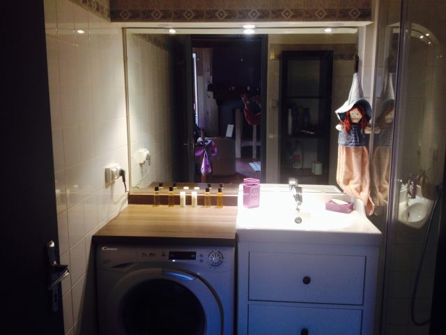Maison-du-Coue-Gite-Salle-de-Bain-1