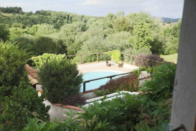 Meuble–metairie-Lascoumeres-piscine-2-Cassagnabere-T-Comminges-Pyrennees