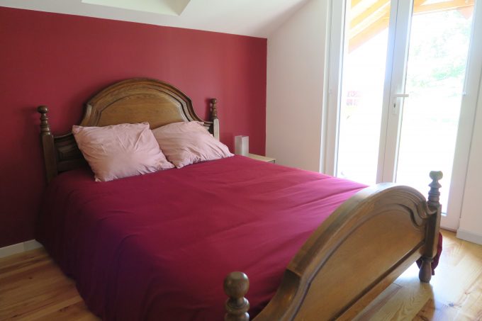 Nidou-le-gite—Le-lit-Puymaurin-Comminges-Pyrenees