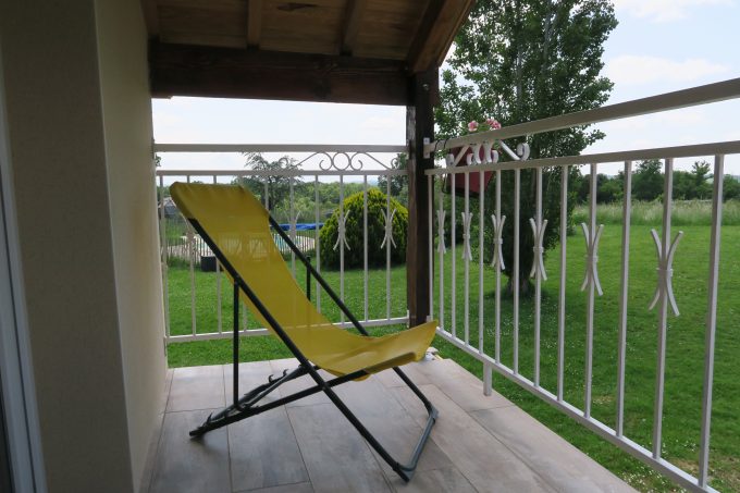 Nidou-le-gite—Terrasse-Puymaurin-Comminges-Pyrenees