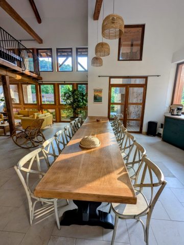 PXL-20250817-173413781-2