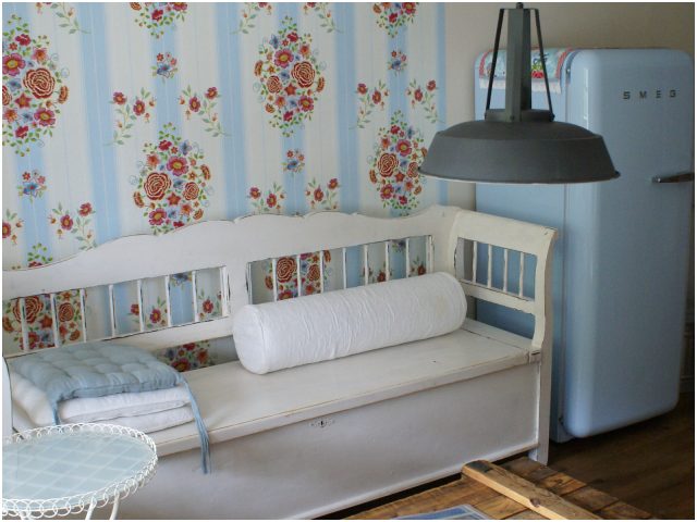 Pyrenees-Passions-1—Living—Escalette