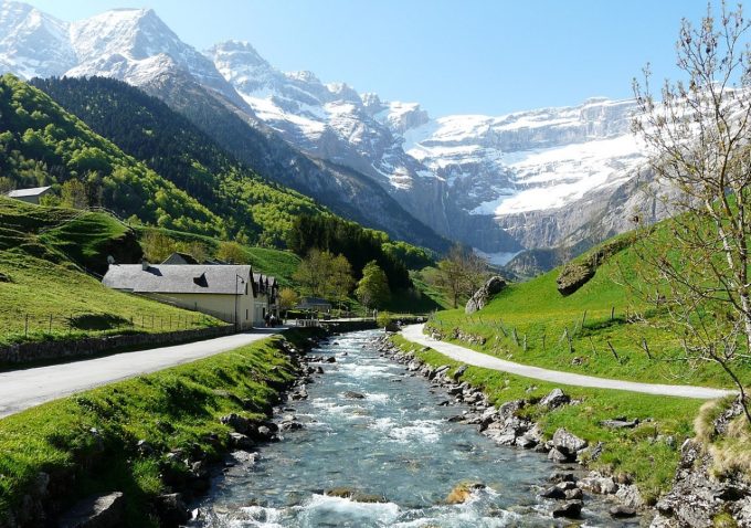 Pyrenees-Passions-8—Cirque-Gavarnie