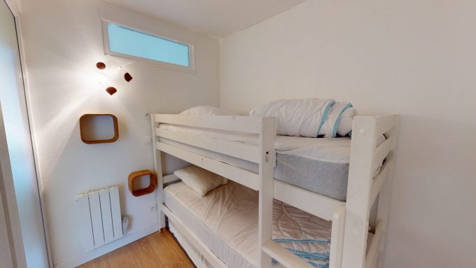 T-4-2eme-Etage-03242023-195840