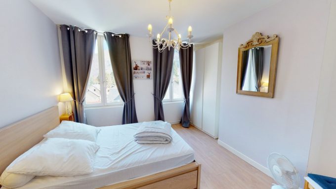 T-4-2eme-Etage-03242023-195902