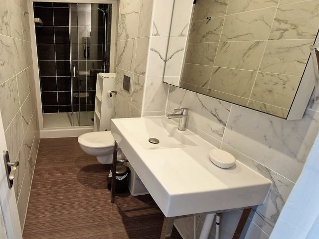 T2-307—SALLE-DE-BAIN–2-