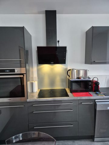 appartement-bolzoni-t3-luchon–sejour-pyrenees31–9-