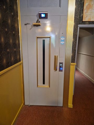 appartement-residence-le-royal-luchon-401-pyrenees31