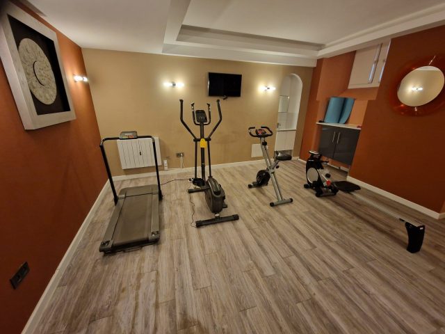 appartement-t4-401-le-royal-luchon-pyrenees31–13-