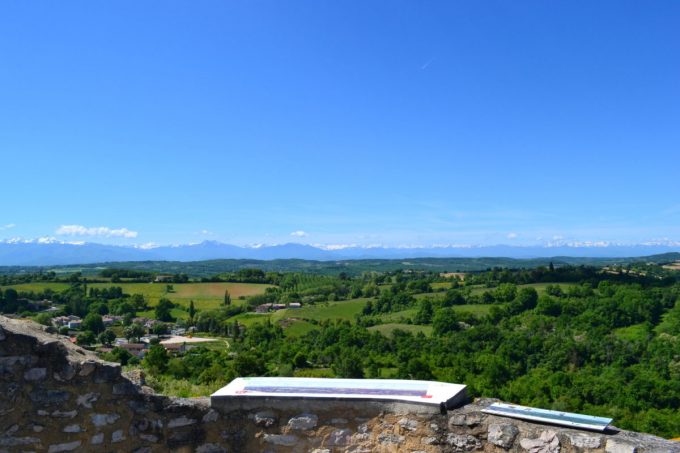 aurignac–nature–donjon–view-pyrenees