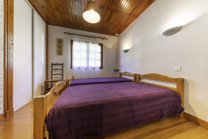 chaletprochedebagneresdeluchon4personnesgrandjardin-02072025-antignac-4