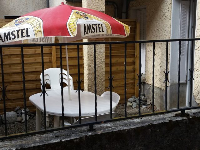 cour-exterieure-t2-46-m-