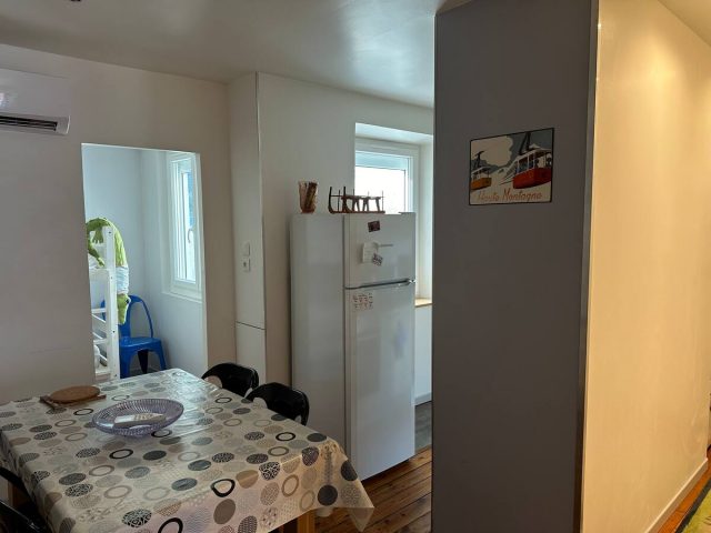 d0ee035b-4148-41cd-a891-ce4214c851c1