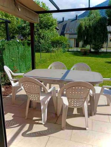 dc426bec-fef7-4ed5-bd95-5345ed5cb30f