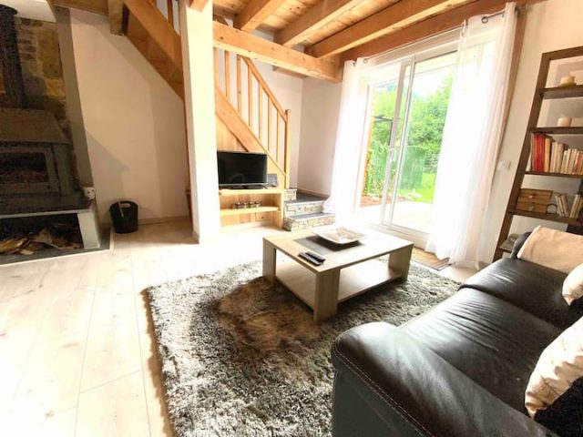 f2b306e6-892d-47a9-9aa3-57e0177ea2f7