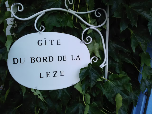 saintsulpicesurleze-giteborddeleze-panneau-patriciaschouler