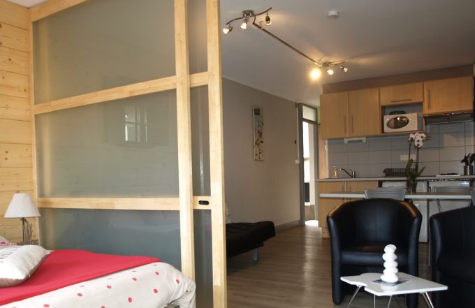 studio-n4-le-vieux-moulin-luchon-vu-chambre-pyrenees31-2