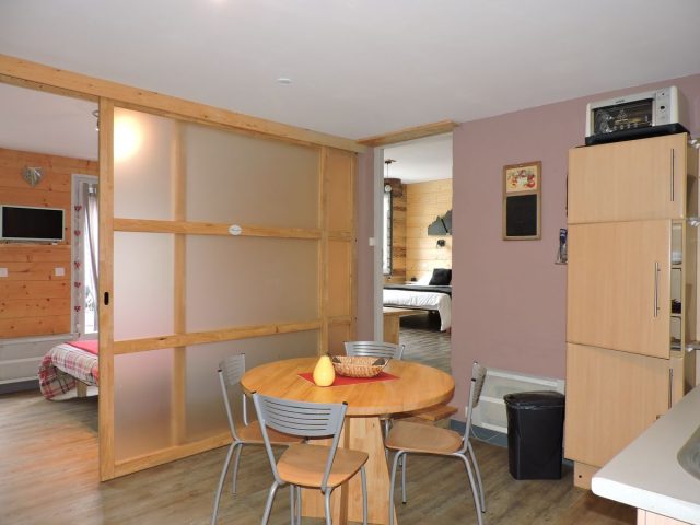 studio-n8-le-vieux-moulin-luchon-porte-communiquante-pyrenees31
