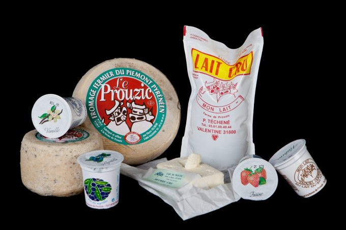 yaourts-et-fromages–Ferme-de-Prouzic–Valentine